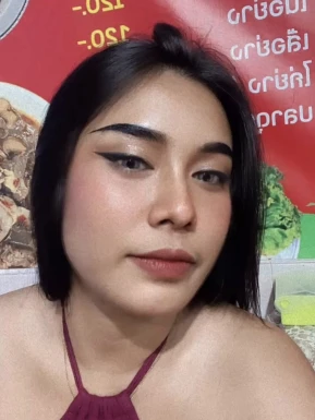 Thai girl for dating