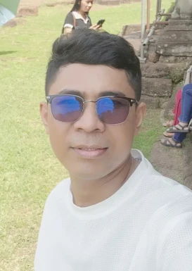 Foreign men for dating